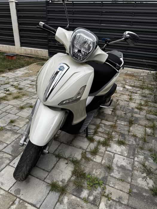 Piaggio Beverly 300
