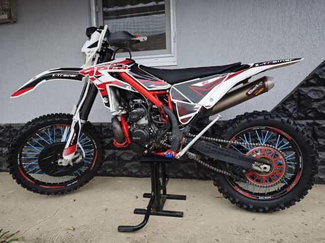 Vând Beta 300 2t 2018