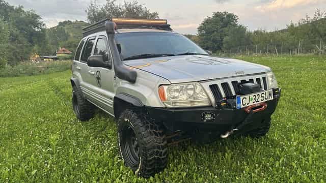 Jeep Grand Cherokee (astept oferte)