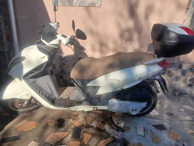 Vând scuter Malaguti