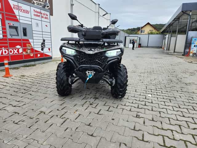 CF MOTO 520 L an 2025