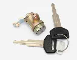 Set yale inchidere Toyota Hilux/4-Runner (N50), 1998-1995/Hilux (N60), 1998-, cu 2 butuci blo...