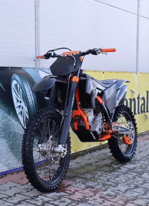 Vând cross Ktm 350sxf pe injectie 2012 editie Antonio Cairoli