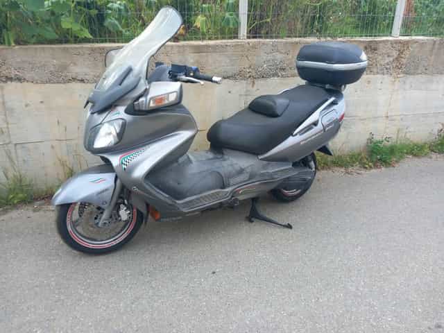 Suzuki Burgman 650 Executiv,cu Abs/Top case / Recent Adus/ Nu pornește