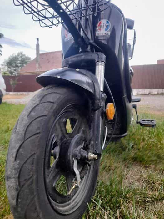 Scuter electric DBsolar