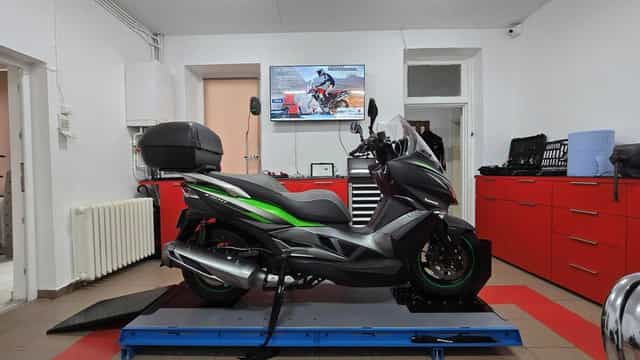 Kawasaki J300 ABS - 2016