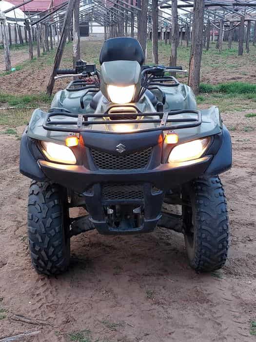 Suzuki king quad 750