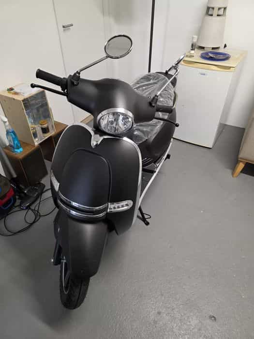 Scuter Electric ( fără permis! )
