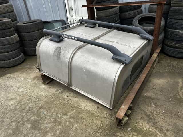 Hardtop bena nissan navara L200