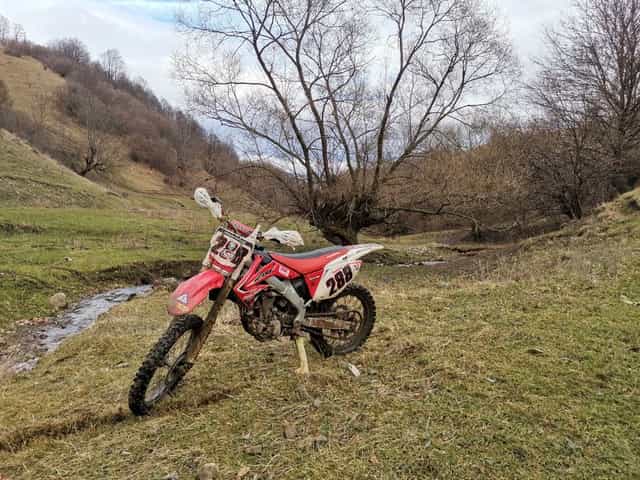 Motocross Honda CRF250 R 2005