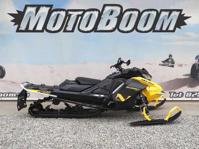 Promo Snowmobil Ski-Doo Summit NEO+ 600 EFI 2025