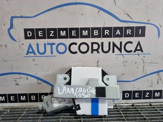 Macara Luneta Toyota Land Cruiser J12 2002 - 2010 SUV 4 Usi (1030) MACARA TRAPA