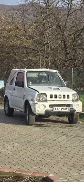 Piese caroserie  suzuki jimny cabrio