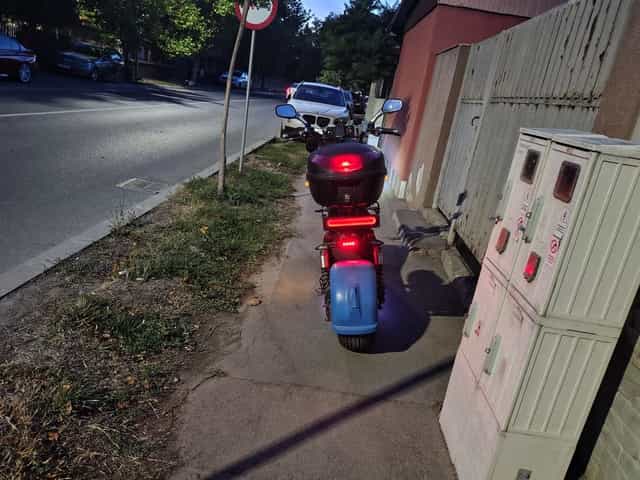 Vând scuter electric City Coco .Autonomie 60V 20 ah