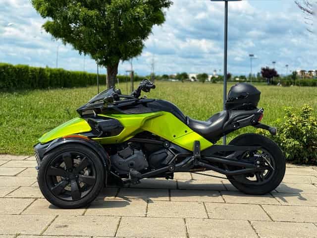 BRP Can-Am Spyder F3 2021 Semi - Automat