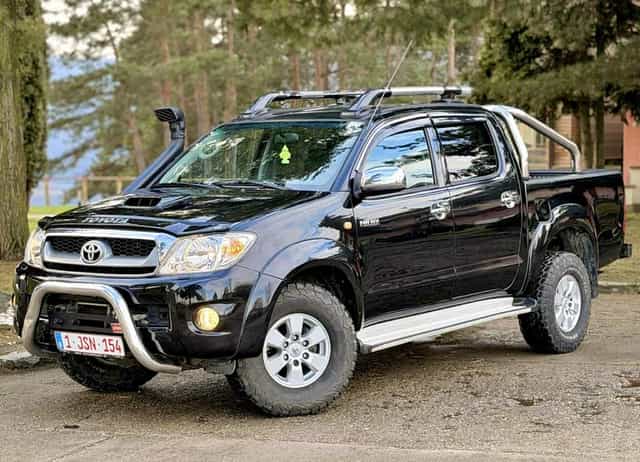 - IMPECABILA Toyota Hilux ANTARCTICA 3.0Tdi 170cp Manuala Full