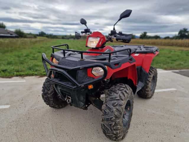 Polaris Sportsman 800 EFI 4x4 model 2012