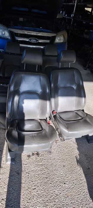 Set scaune banchete piele cu încălzire navigație Nissan Navara d40