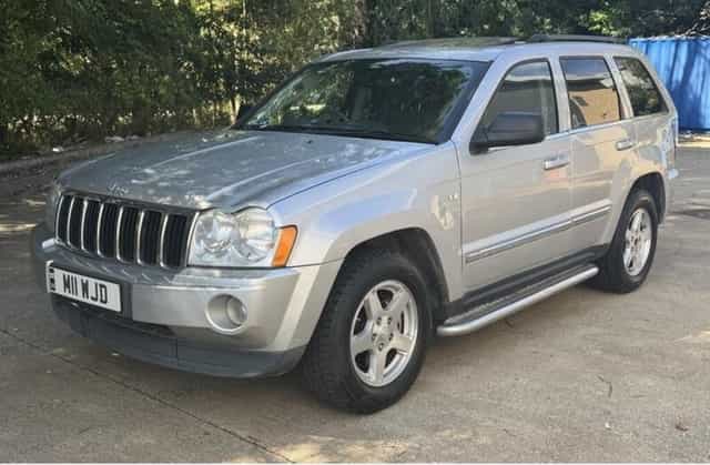 Jeep grand cherockee 5.7 Hemi