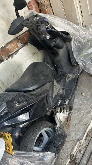 Vand scuter Yamaha Aerox