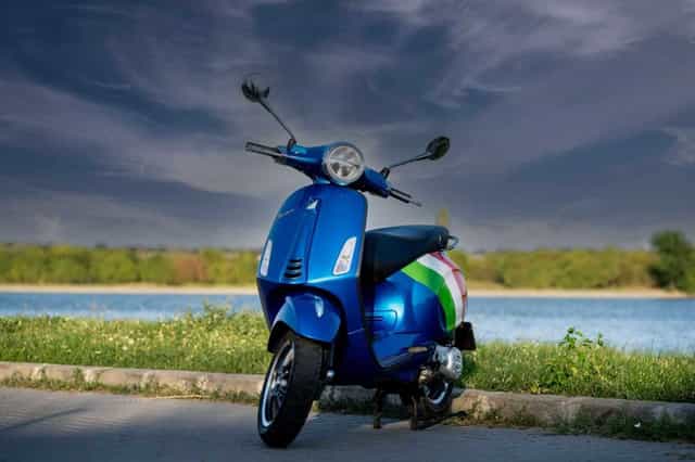 Vespa Primavera 49 cc - stare excelentă - revizii la zi