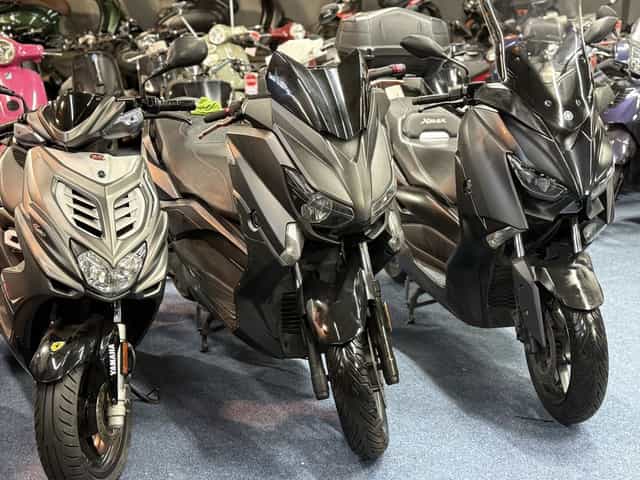 Yamaha Xmax 125cc black friday reducere