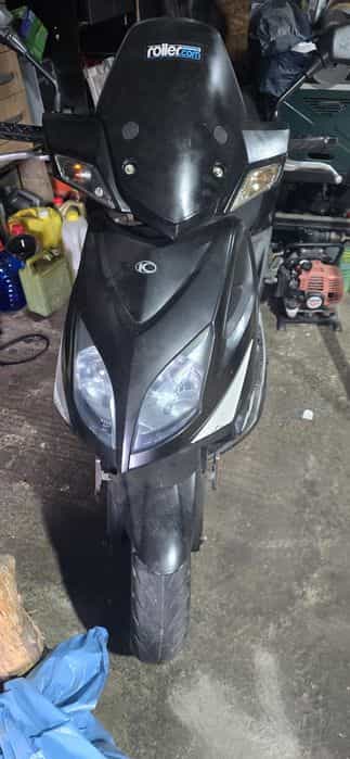 Kymco super 8...