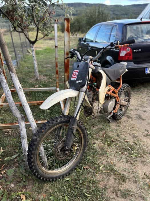 Vând Cross Stomp 140