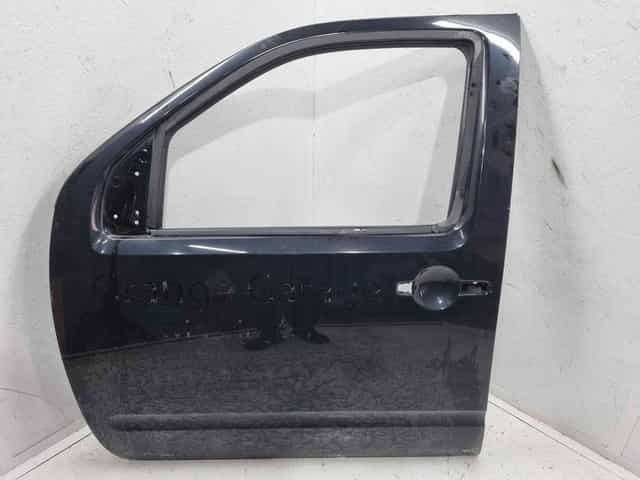 Usa stanga fata Nissan Navara (D40) [Fabr 2005-2014] GN0