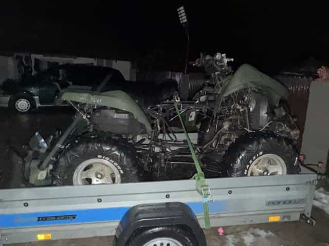 Dezmembrez polaris sportsman 700 si kawasaki 650 750