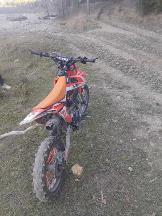 Vand ultra cross 125