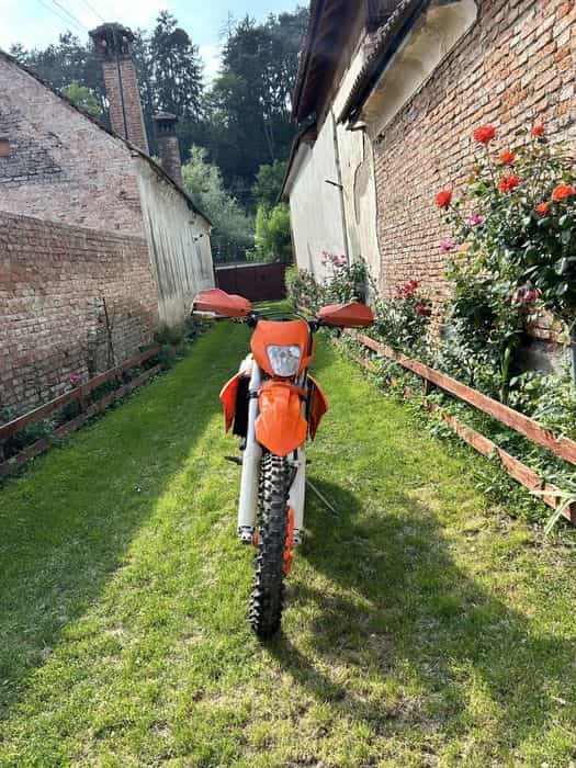 Vand sau schimb ktm exc-f 2014 nu( suzuki,honda,beta,gas gas kawasaki)