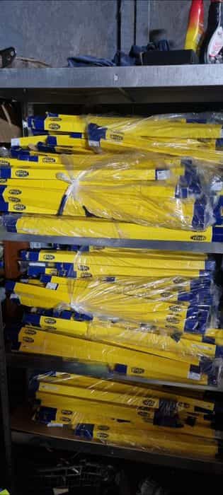 Telescoape portbagaj capota auto noi sau sh