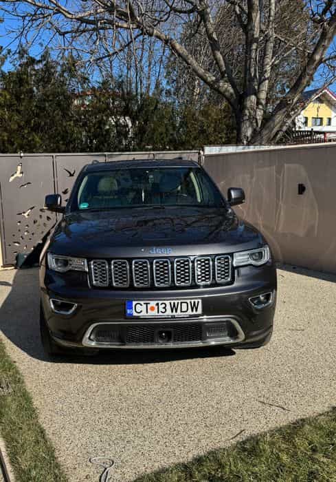 De vanzare Jeep Grand Cherokee Overland 2018