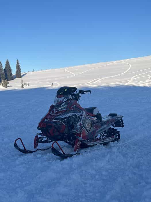 Snowmobil Polaris Khaos – Stare foarte bună 2021