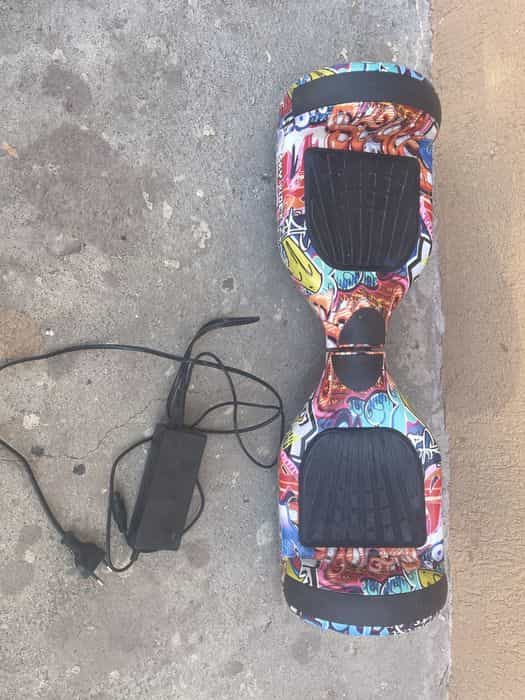 Scuter electric in garantie pana pe 3.10.2026