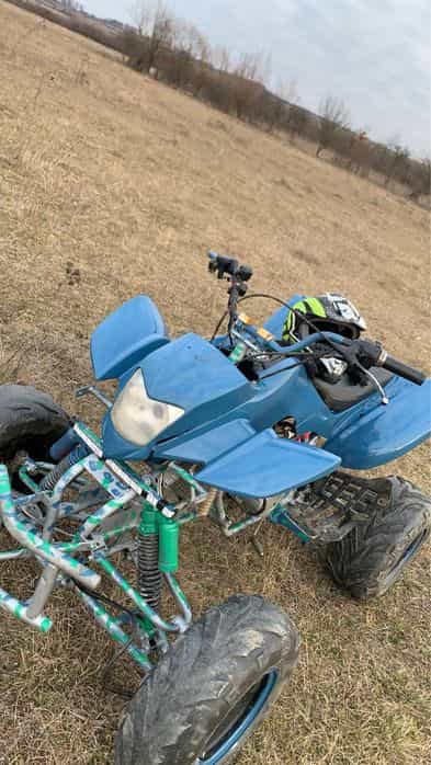 Se vinde atv de 200 cc