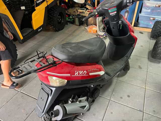 Vand UNO 50 in stare foarte buna.