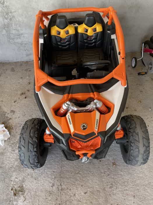 Masinuta UTV electric Premier Can-Am Maverick Speed RC, 2 locuri, 24V