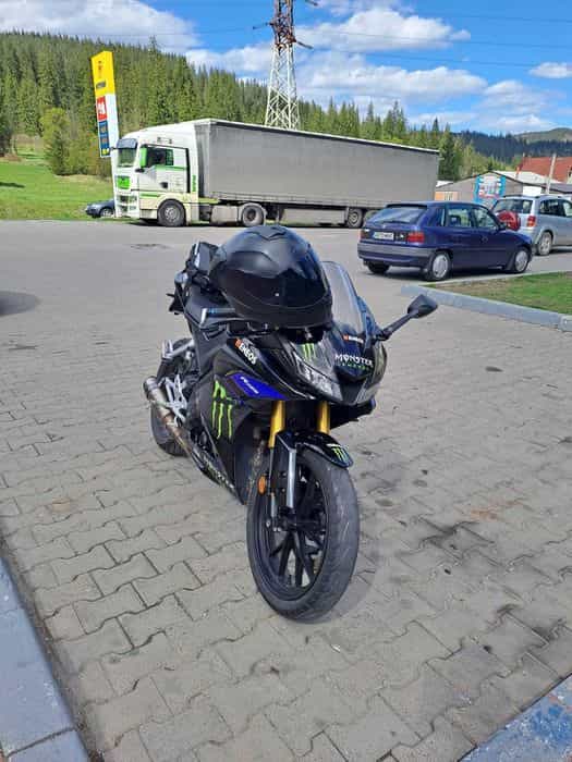 Yamaha YZF 125 Monster Edition