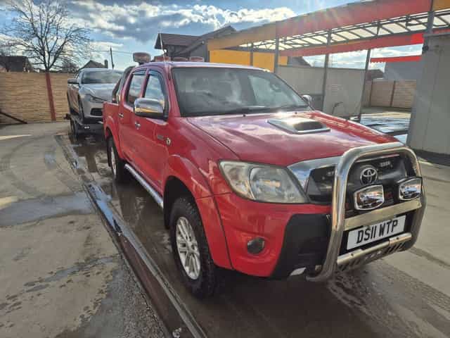 Dezmembrez Toyota Hilux 2006-2016 3.0 Manuala