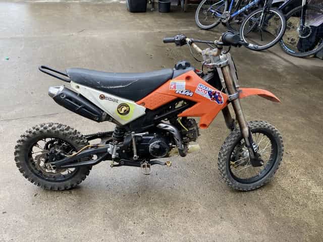 Cross KTM 125 cc. E fuctionabil