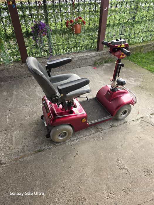 Scuter pentru persoane cu dizabilități