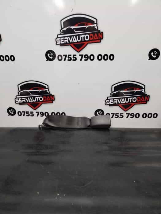 pretensionere  nissan navara (2004->) 2.5 motorina 2008