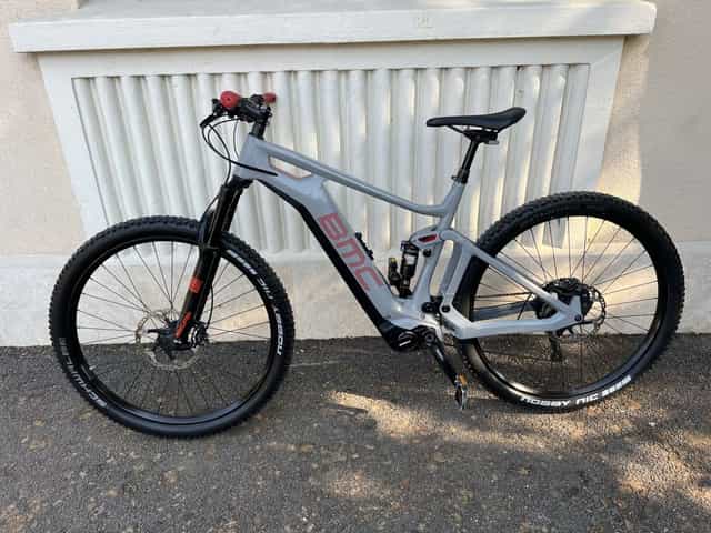 Bicicleta electrica BMC schimb cu auto