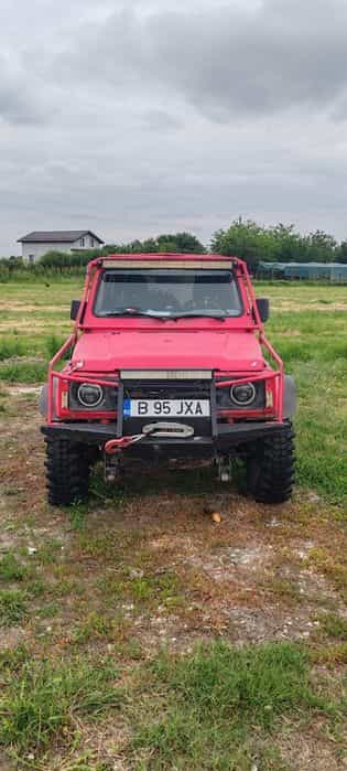 Vând samurai cu motor de 1.6 8 v vitara