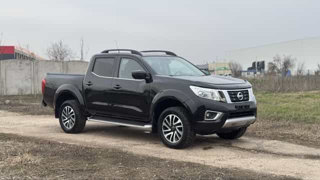Nissan navara np300