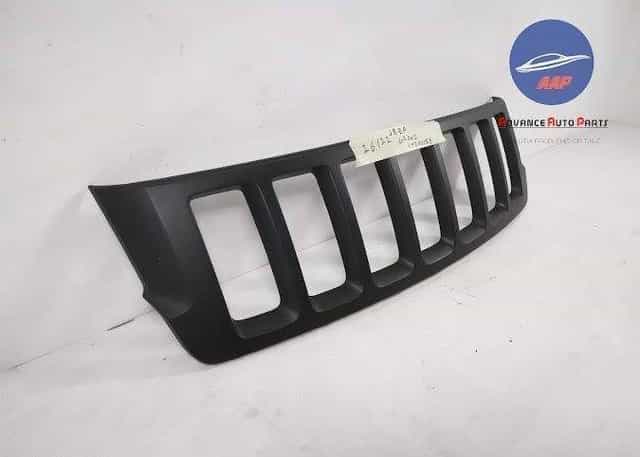 Grila Centrala originala Jeep Cherokee KK [2007 - 2013] Jeep  Cherokee