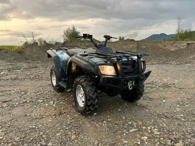 Atv hisun 700cc 4x4