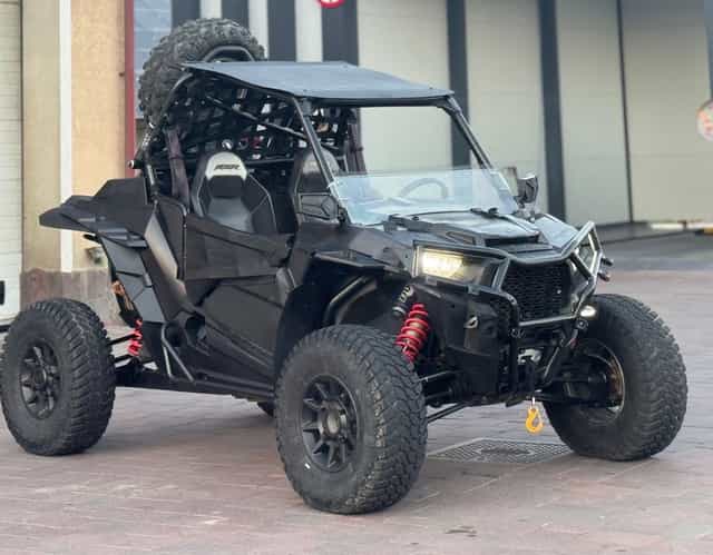 Polaris RZR 1000 Turbo